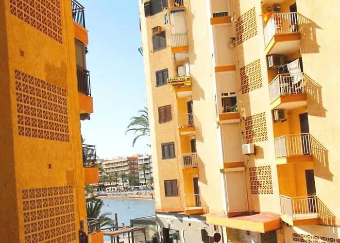 Bambu Przy Plazy * Torrevieja